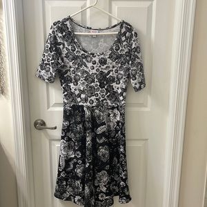 Lularoe Floral black and white Nicole